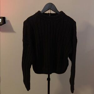 Universal Thread Black Ribbed Sweater